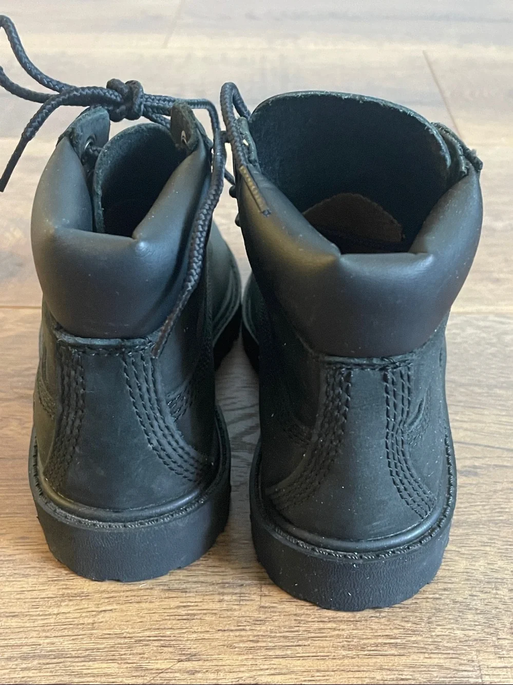 Kids Timberland Black Suede Boots Size 10